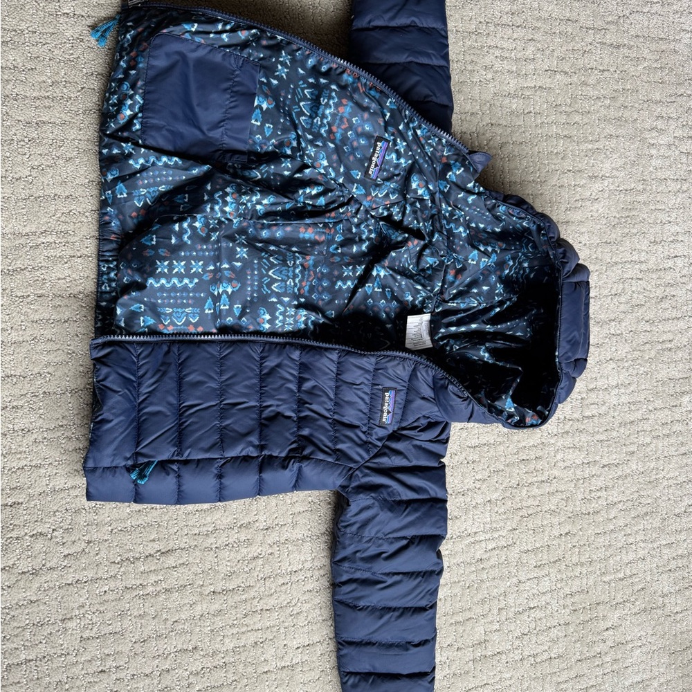 Navy Blue Puffer Jacket Quilted Pattern Insulated